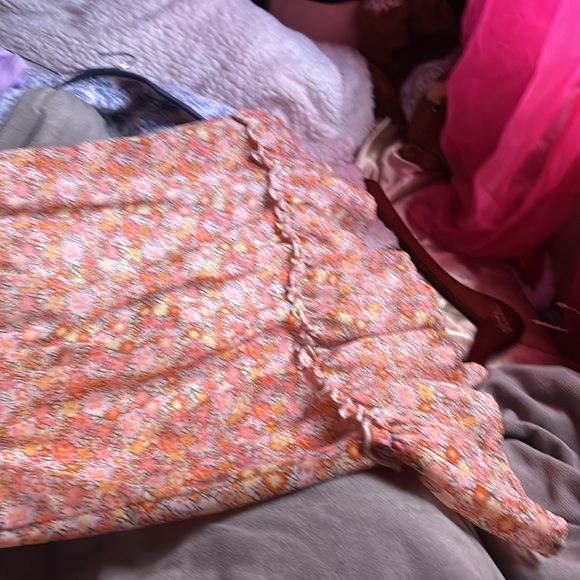 Charlotte Russe orange flowery dress - Picture 4 of 5